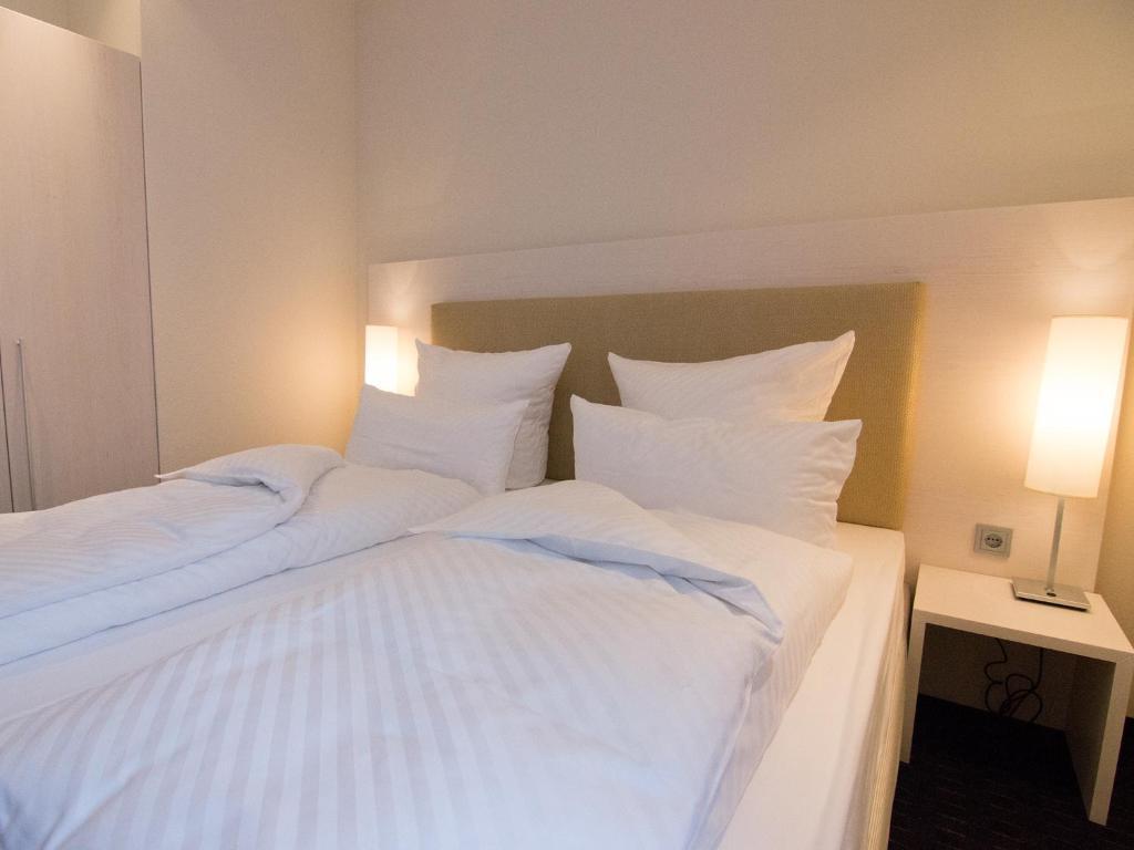 Nordsee Domizil Schobuell Husum  Rom bilde